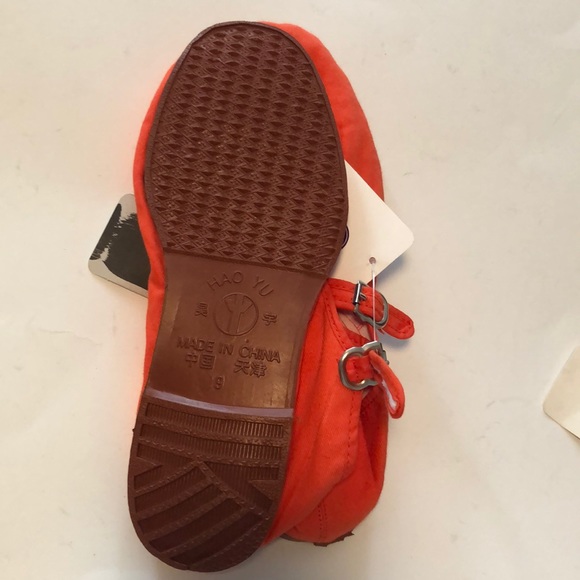 HAO YU Mary Jane flats orange sizes 6&9 - Picture 2 of 3